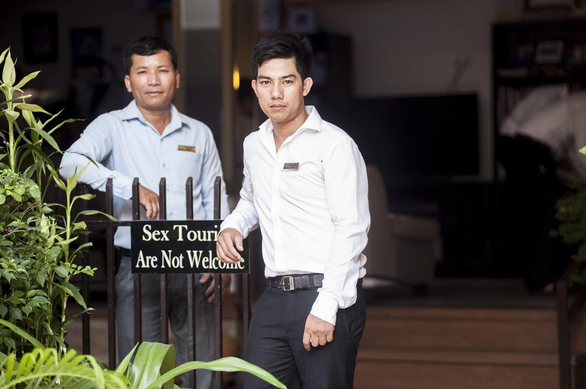 One Up - Banana Hotel Phnom Penh Exterior foto