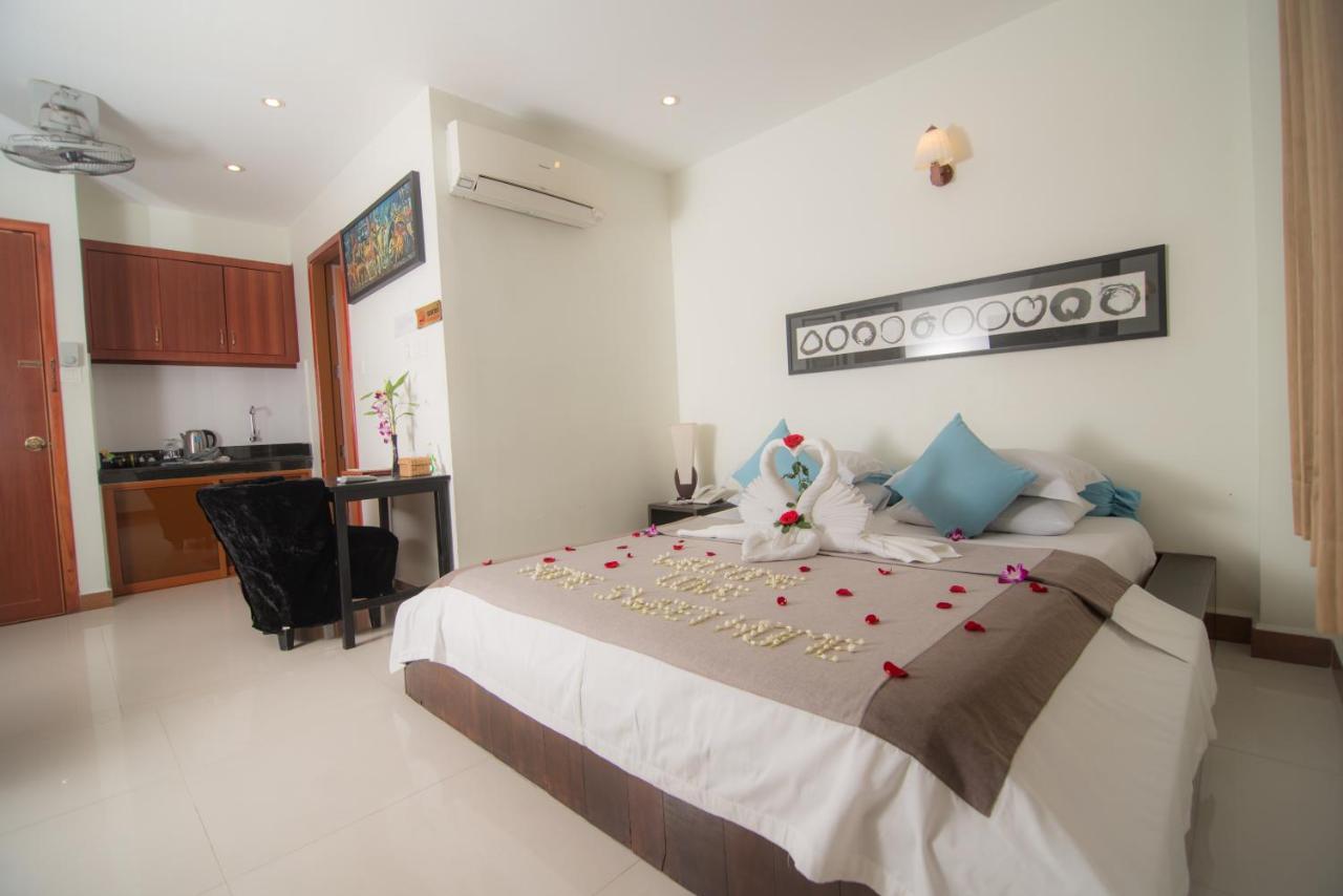 One Up - Banana Hotel Phnom Penh Exterior foto